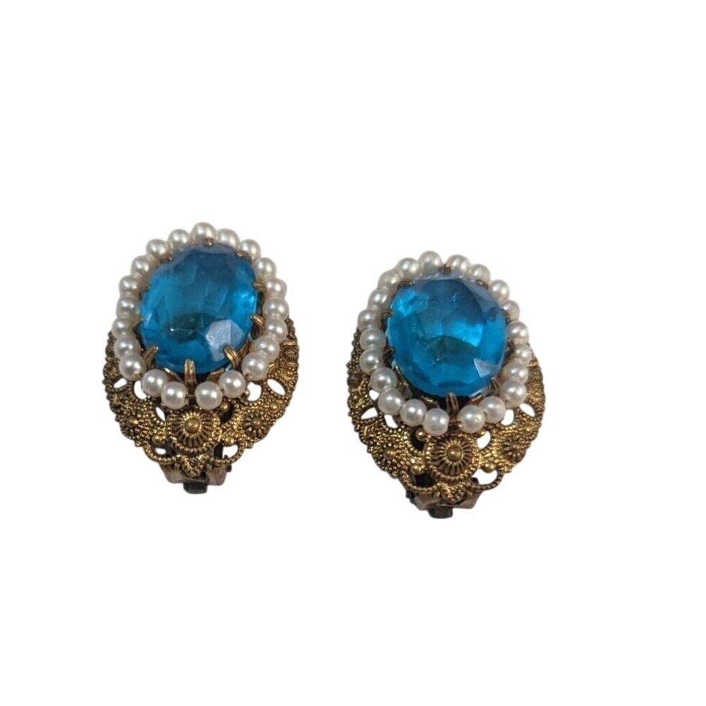 Vintage Gold Tone Blue Glass Faux Pearl Filigree Clip On Earrings